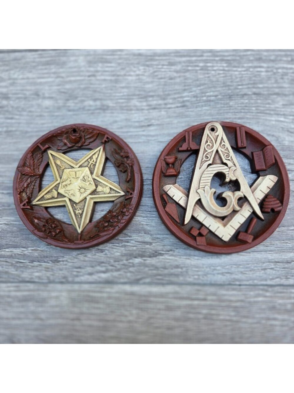 VTG Masonic & Order of the Eastern Star Round Wall Plaques Resin Lot of 2 In Box
